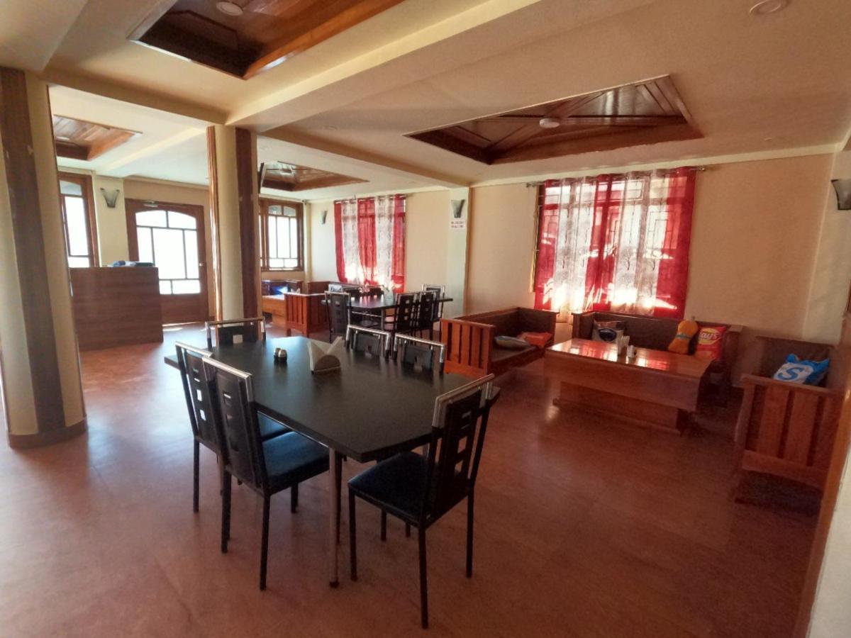 Aurora Guest House Shillong Eksteriør billede