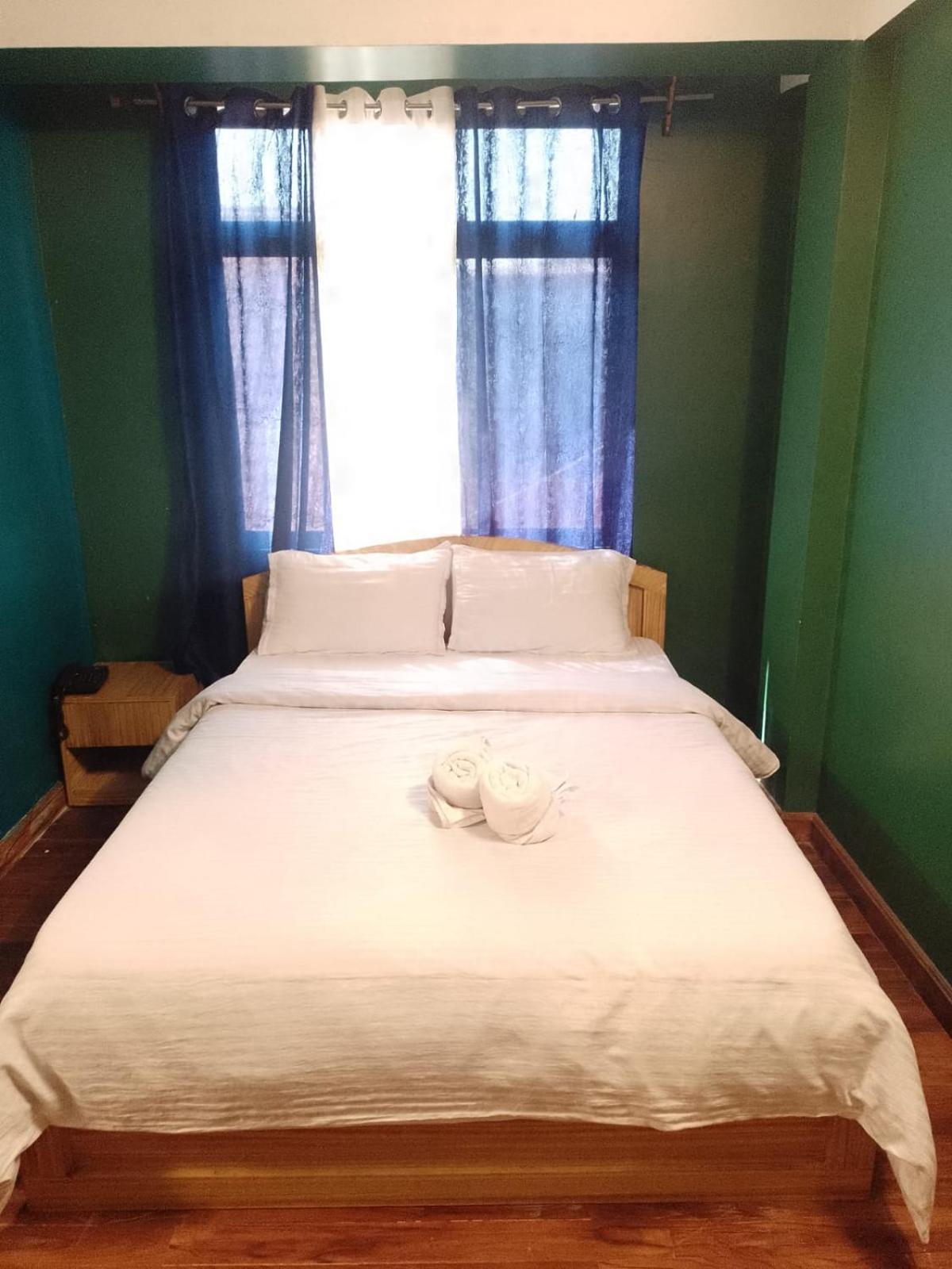 Aurora Guest House Shillong Eksteriør billede